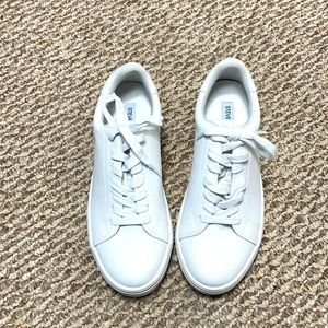 Steve Madden Mirella White Sneaker NWT